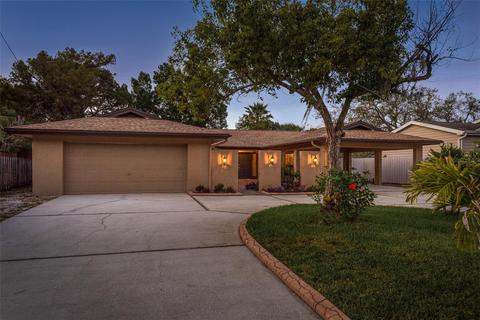 3103 S Canal Dr, Palm Harbor, FL 34684