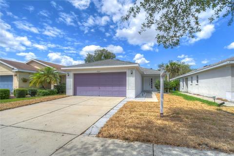 11357 Cocoa Beach Dr, Riverview, FL 33569 photo 1