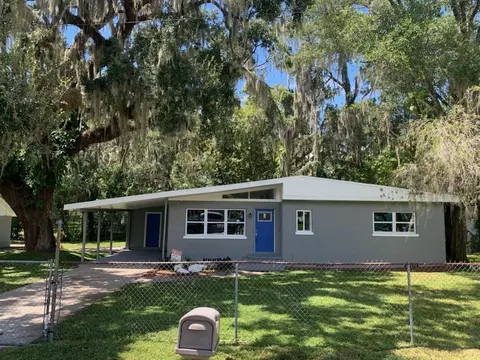 907 N Knight St, Plant City, FL 33563