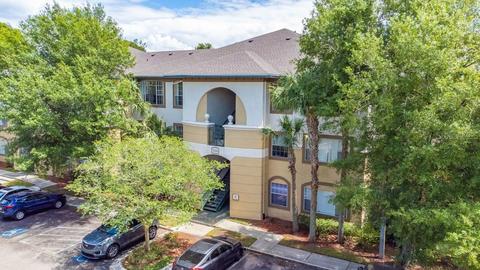 17106 Carrington Park Dr #608, Tampa, FL 33647