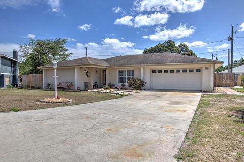 112 Lagoon Rd, Winter Haven, FL 33884 photo 1