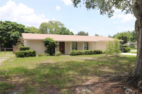 1210 Branda Vista Dr, Brandon, FL 33510