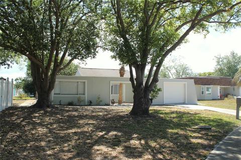 3406 Overland Dr, Holiday, FL 34691