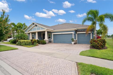 6104 Shadowlake Dr, Apollo Beach, FL 33572