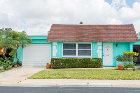6997 Versailles N #6997, Pinellas Park, FL 33781