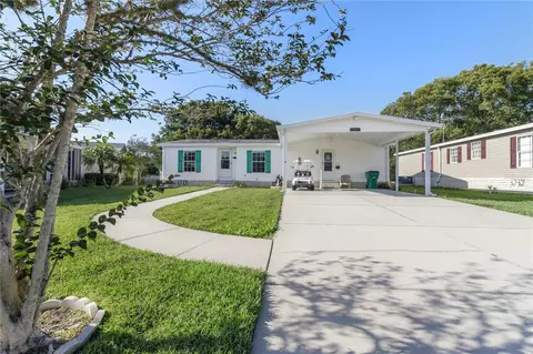37407 Gill Ave, Zephyrhills, FL 33541