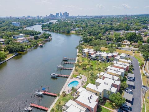 2424 W Tampa Bay Blvd #A206, Tampa, FL 33607