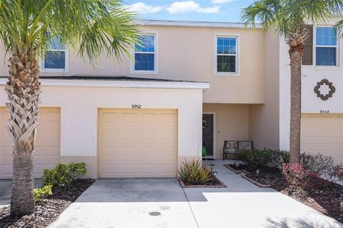 9952 Hound Chase Dr, Gibsonton, FL 33534