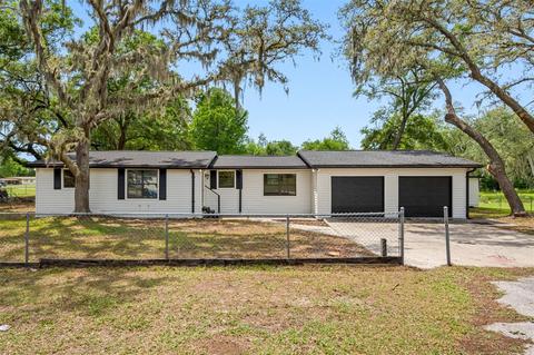 6314 Mosswood Dr, Seffner, FL 33584