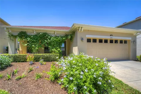 2951 Winglewood Cir, Lutz, FL 33558