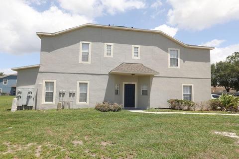 12637 Kings Crossing Dr, Gibsonton, FL 33534