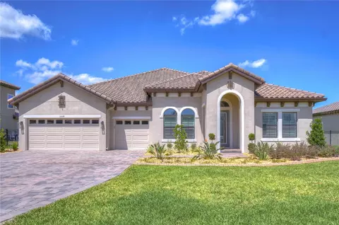 10578 Meadowrun Dr, Lithia, FL 33547