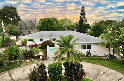1826 Greenhill Dr, Clearwater, FL 33755