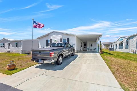 37519 Landis Ave, Zephyrhills, FL 33541