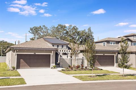 290 Villa Luna Ln, Lutz, FL 33549