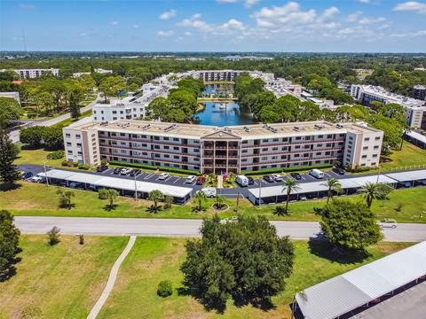 7975 58th Ave N #407, Saint Petersburg, FL 33709