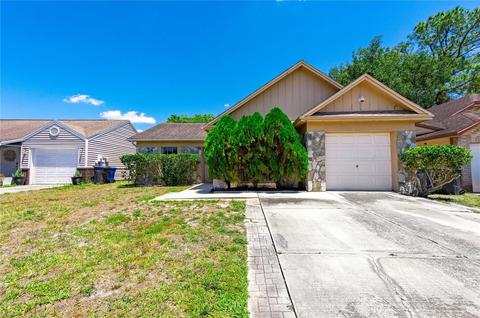 8311 Riverboat Dr, Tampa, FL 33637