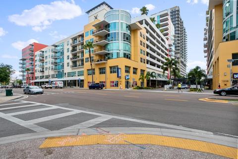1120 E Kennedy Blvd #824, Tampa, FL 33602