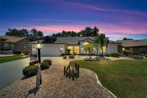 2213 New Bedford Dr, Sun City Center, FL 33573