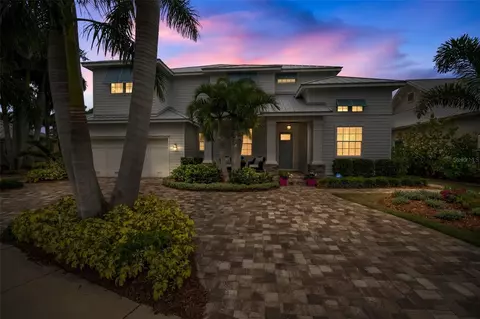 829 Islebay Dr, Apollo Beach, FL 33572