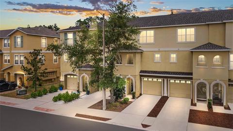 526 Wheaton Trent Pl, Tampa, FL 33619