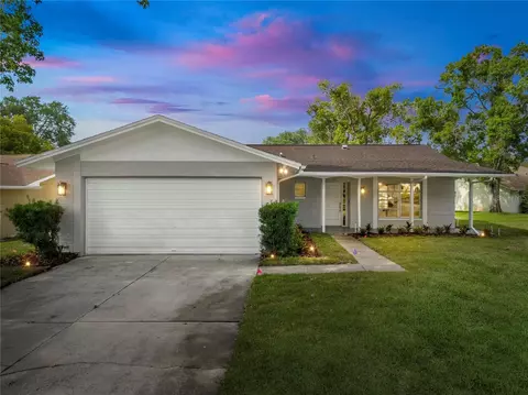 10541 Salamanca Dr, Port Richey, FL 34668