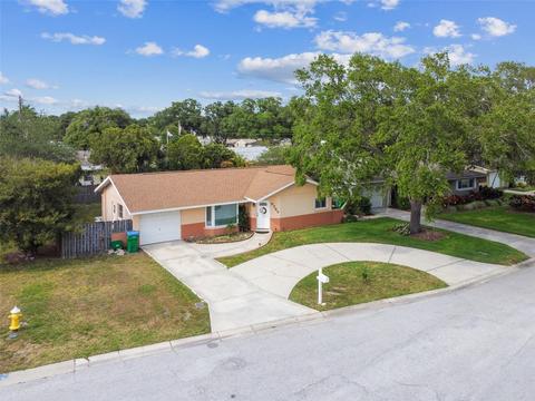 5793 45th Ave N, Kenneth City, FL 33709