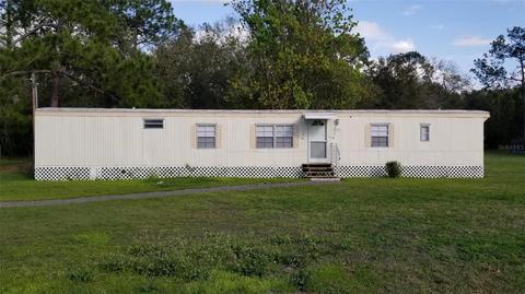 7520 Land Dr, Wesley Chapel, FL 33545