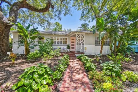 702 S Willow Ave, Tampa, FL 33606