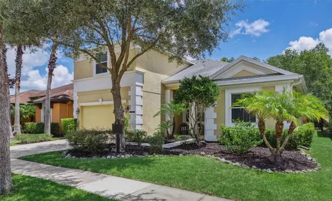 8009 Hampton Glen Dr, Tampa, FL 33647