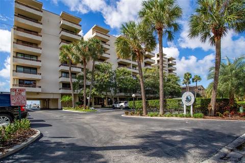 5700 Mariner St #402, Tampa, FL 33609