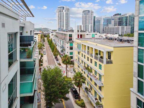 111 N 12th St #1818, Tampa, FL 33602