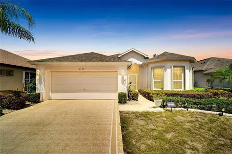 1350 Misty Greens Dr, Sun City Center, FL 33573