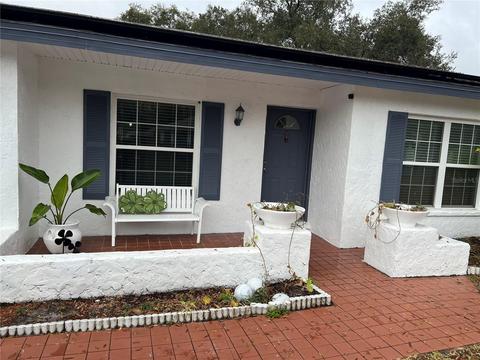 4213 Woodlark Dr, Tampa, FL 33624