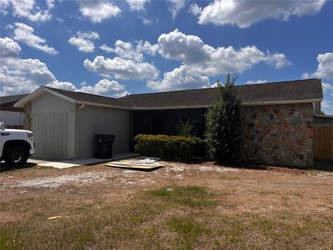 1020 Lochmont Dr, Brandon, FL 33511