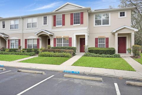 15796 Fishhawk Falls Dr, Lithia, FL 33547