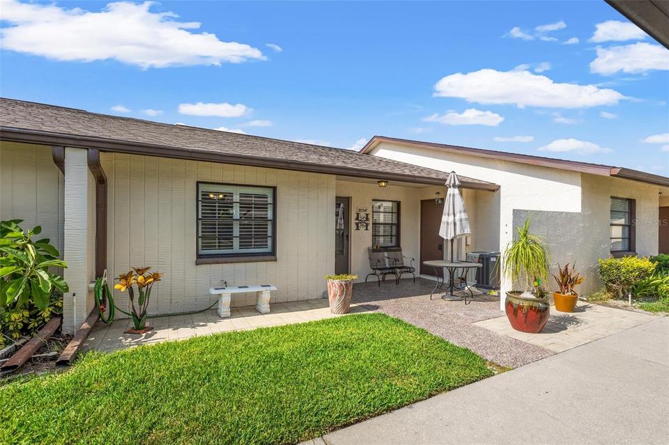  38347 Cottonwood Pl, Zephyrhills, FL 33542 photo 1
