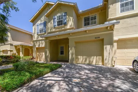 9326 Stone River Pl, Riverview, FL 33578