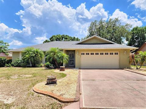 733 Lamp Post Ln, Lakeland, FL 33809