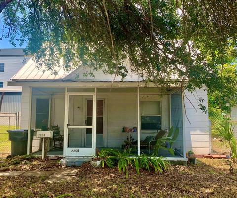 2208 Thrace St, Tampa, FL 33605