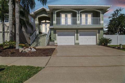 5446 Jobeth Dr, New Port Richey, FL 34652