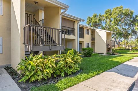 3001 58th Ave S #208, Saint Petersburg, FL 33712