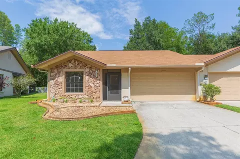 4039 Shoreside Cir, Tampa, FL 33624