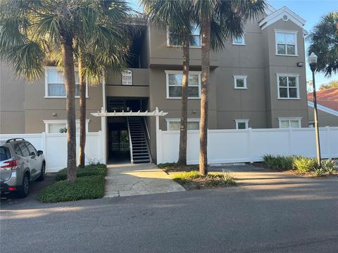 15215 Amberly Dr #205, Tampa, FL 33647
