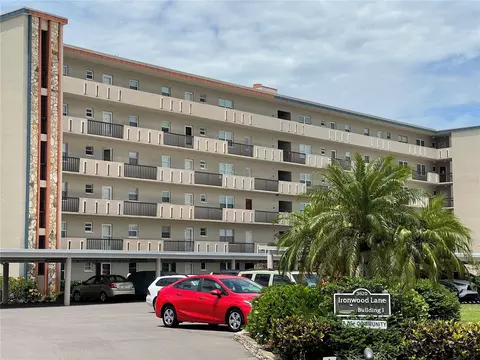 3820 Ironwood Ln #305I, Bradenton, FL 34209