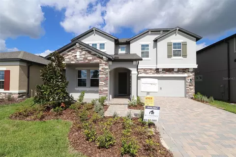 9330 Crescent Ray Dr, Wesley Chapel, FL 33545