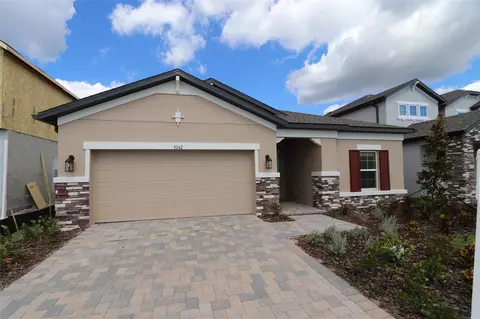9342 Crescent Ray Dr, Wesley Chapel, FL 33545