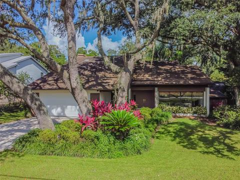 726 Druid Hills Rd, Temple Terrace, FL 33617