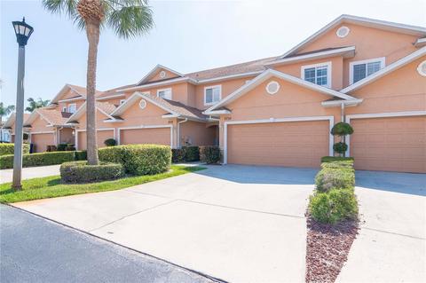 9726 Taylor Rose Ln, Seminole, FL 33777