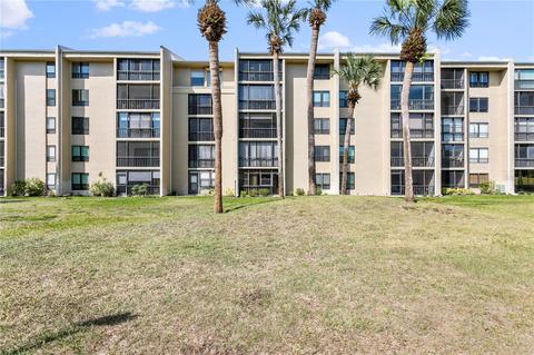 13626 Greenfield Dr #104, Tampa, FL 33618